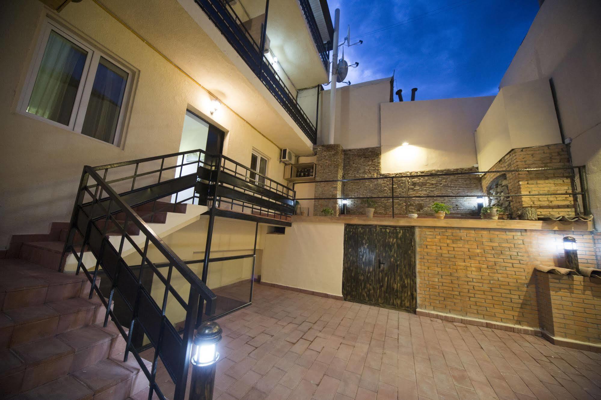 Log Inn Boutique Hotel Tbilisi Exteriér fotografie