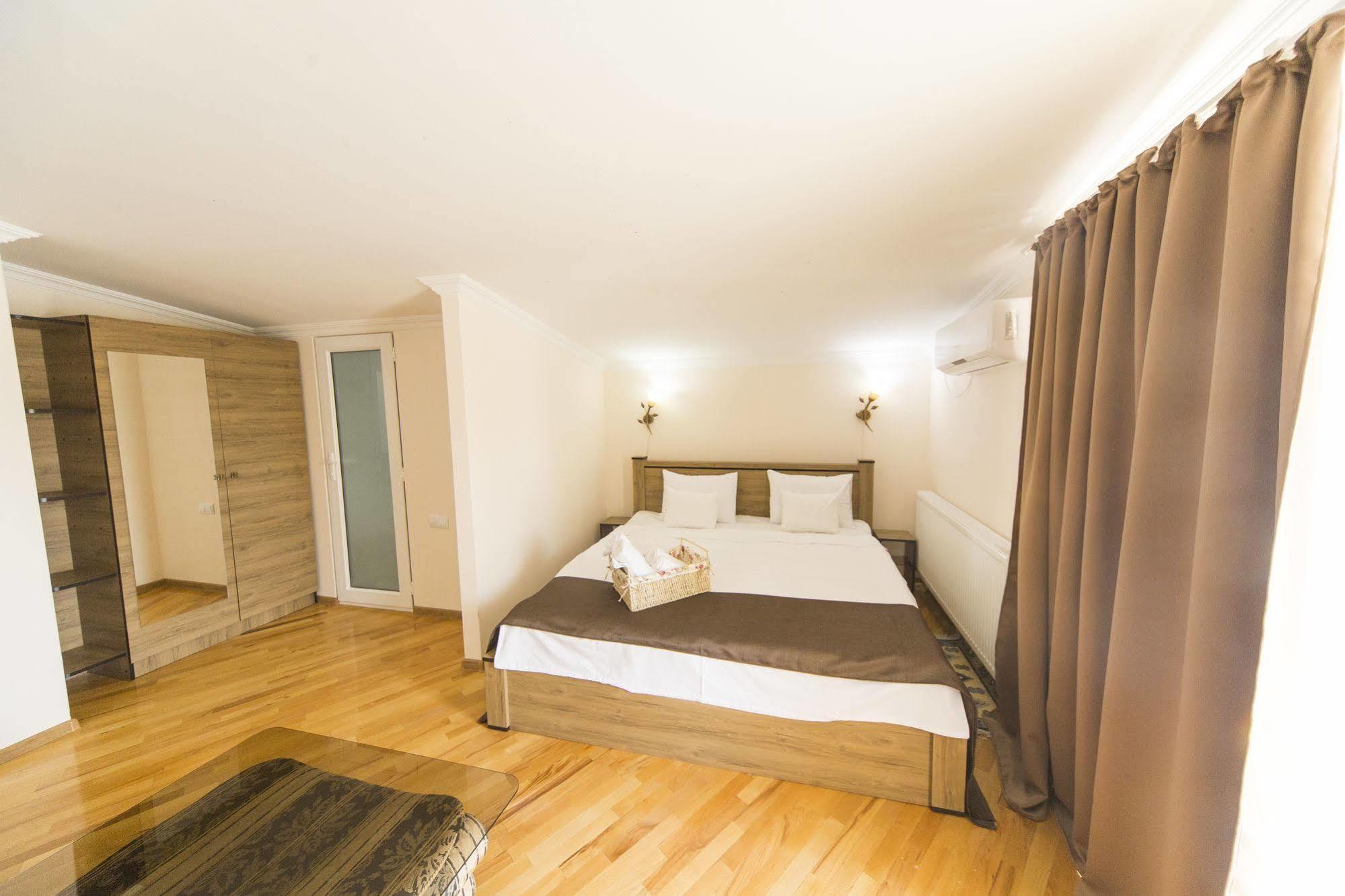 Log Inn Boutique Hotel Tbilisi Exteriér fotografie