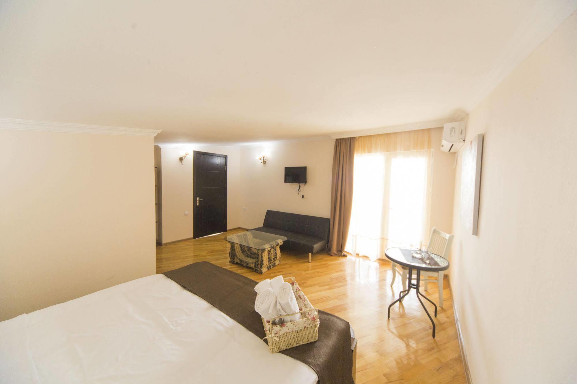 Log Inn Boutique Hotel Tbilisi Exteriér fotografie